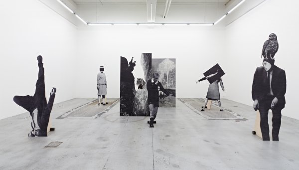 jakob-kolding-installation-view-2013