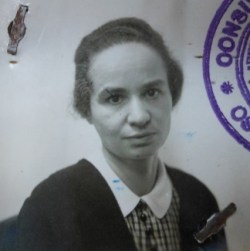 marietta-blau-recorte