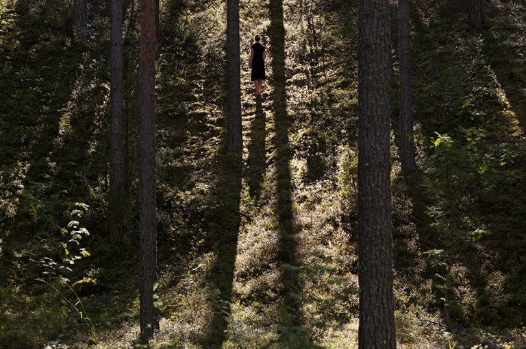 girl-with-a-book-2011-pigment-print-mounted-on-aluminium-315-x-45-cm