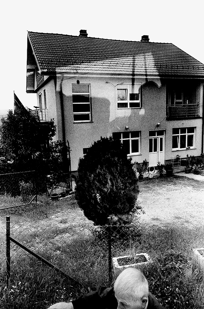 kosovo-jpg1000-16-gris