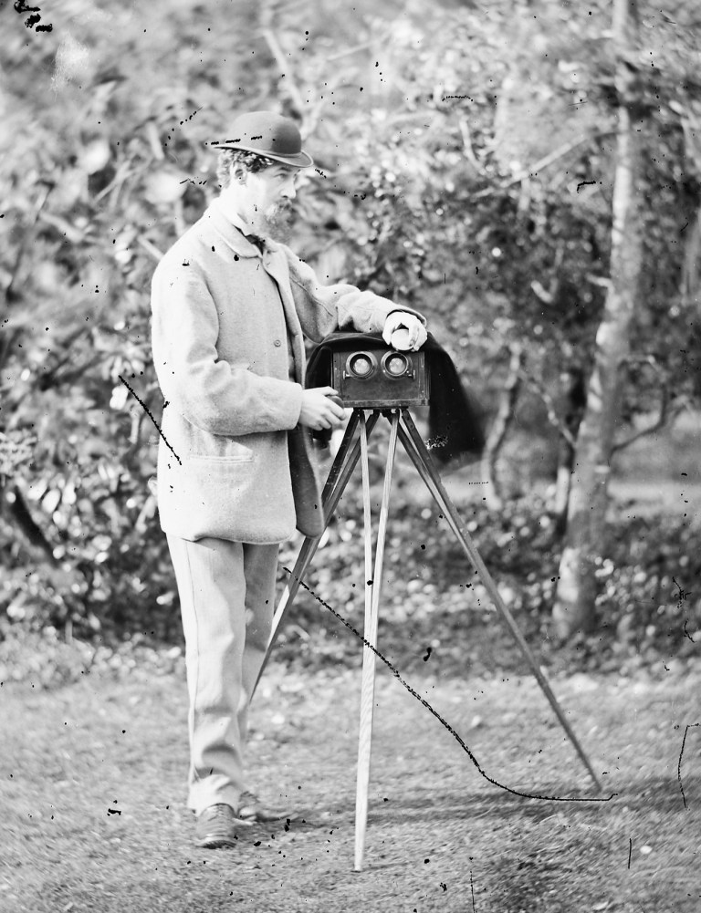 lord_dunlo_in_garden_with_stereo_camera_28609666392_cropped