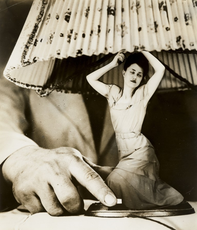 Grete Stern. Sueño No. 1- Artículos eléctricos para el hogar (Dream No. 1- Electrical Appliances for the Home). 1949. Gelatin silver print, 10 1⁄2 x 9 (26.6 x 22.9 cm)