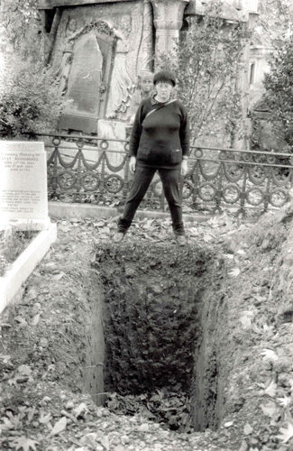 Jo Spence and Terry Dennett, Final Project, 1991-92