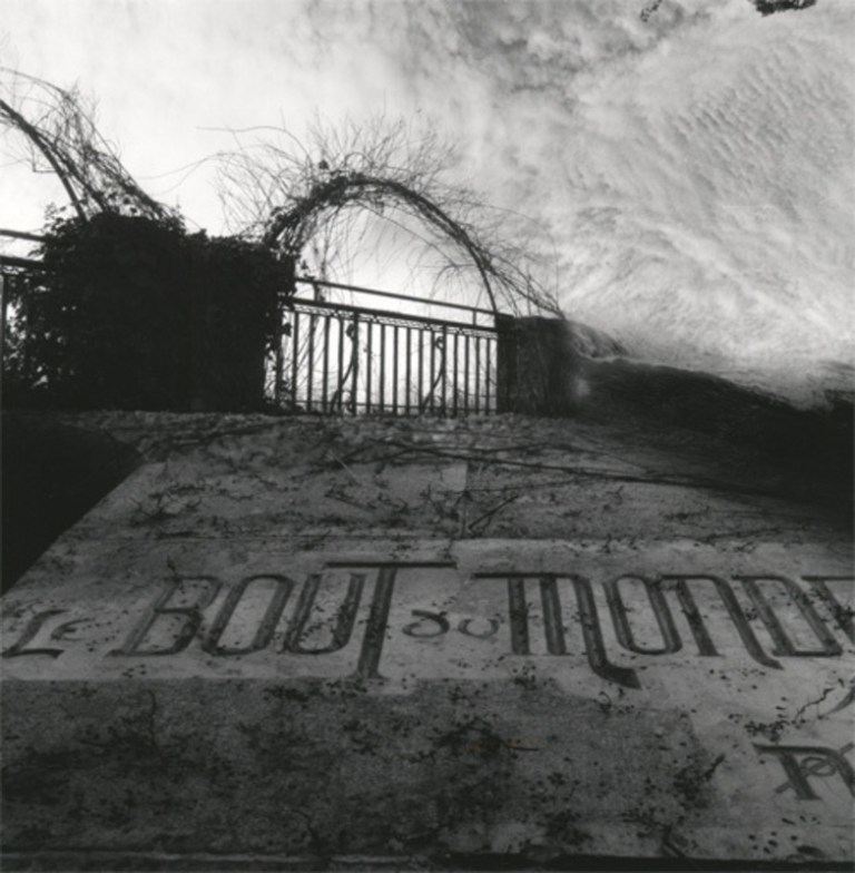 Le Bout du Monde Year 1989 Category Photography Medium Gelatin silver print Signature Not signed Size of the artwork 22 x 22 cm