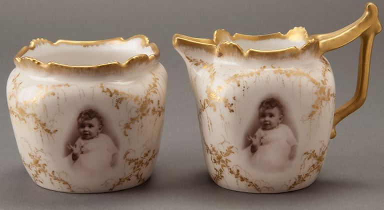 Unidentified photographer : manufacturer- Tressemann & Vogt (Limoges, France) Cream and Sugar set with photograph of a baby 1869 (patent date)