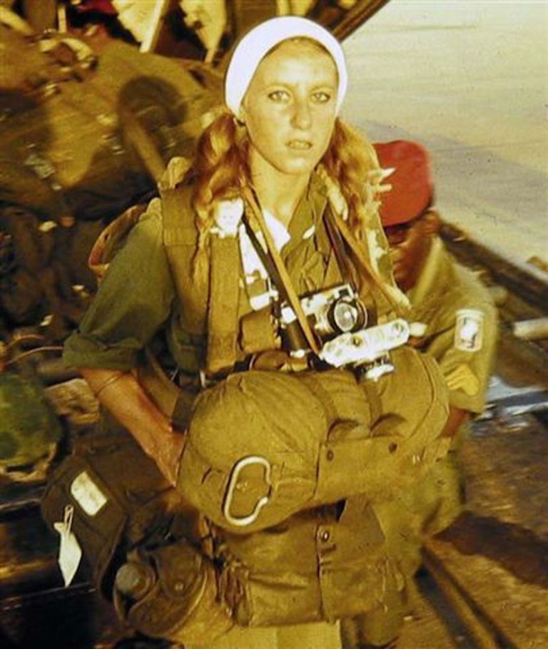 Catherine Leroy preparing to jump with the 173rd Airborne Brigade during Operation Junction City