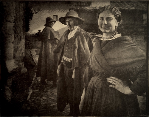 José Ortiz-Echagüe Aldeanos de Castilla 1920 (ca) Fresson print Atelier Petzval Collection