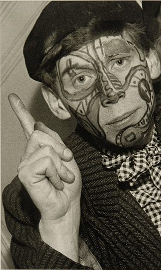 Chargesheimer_in_carnaval,1945