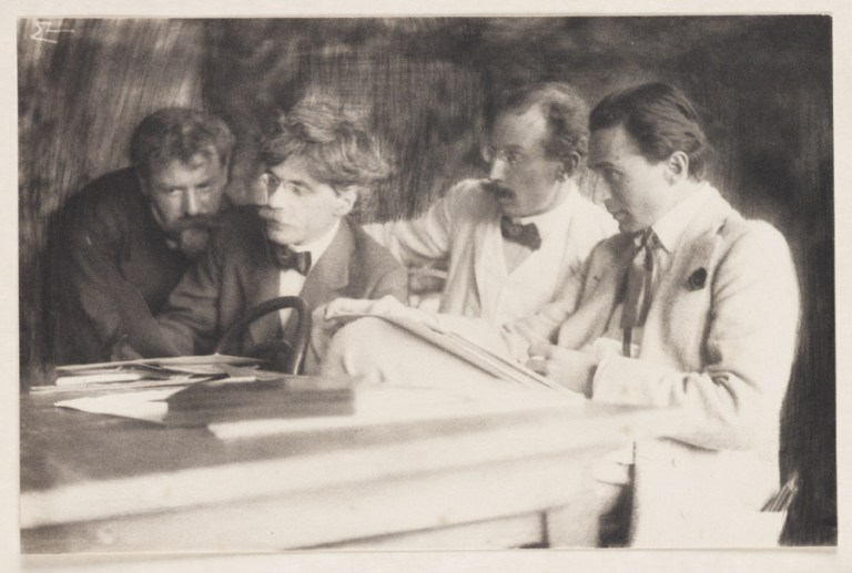 Frank Eugene Frank Eugene, Alfred Stieglitz, Heinrich Kuhn and Edward Steichen admiring the work of Eugene, 1907 1907 Platinum process : platinotype National Science and Me