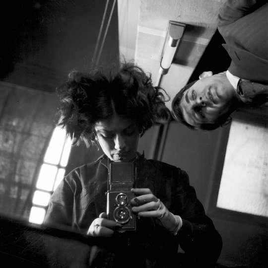 Self-Portrait photographer Eva Besnyö (René Ahrlé?) Berlin Germany 1931