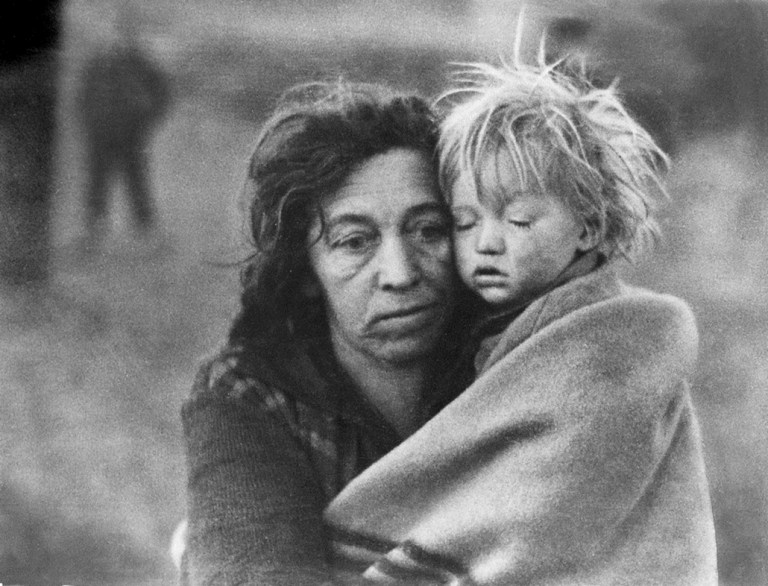 Razzia után, reggel ötkor, 1934 After Rizzia at five in the morning