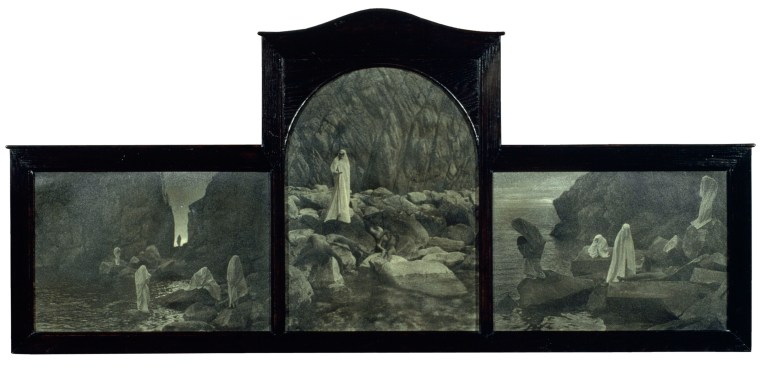 Les Parques 1930 60 x 129 cm