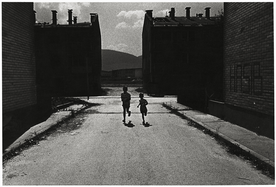 Untitled, Sarajevo, 1997 | On This Date in Photography: by James