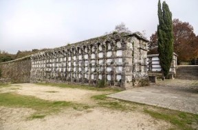 santiago-de-compostelaspainnovember-102015ancient-cemetery-450w-513909850.jpg
