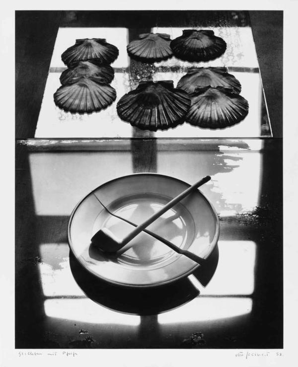 large_55b2369a079f51958-otto-steinert-image59.7x48.7-cardboard-65x55cm-stil-life-with-pipe