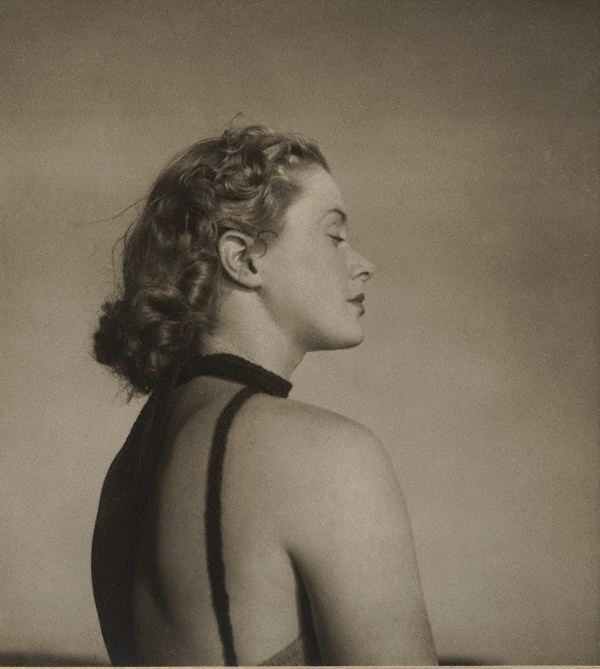 Only to taste the warmth, the light, the wind circa 1939