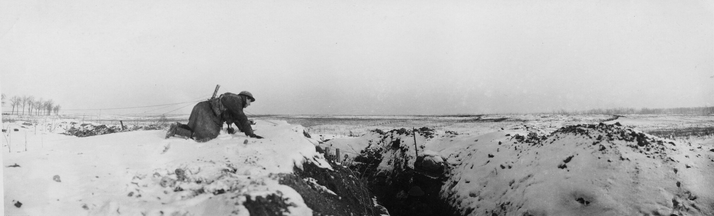 Crawling back to our lines after he was wounded