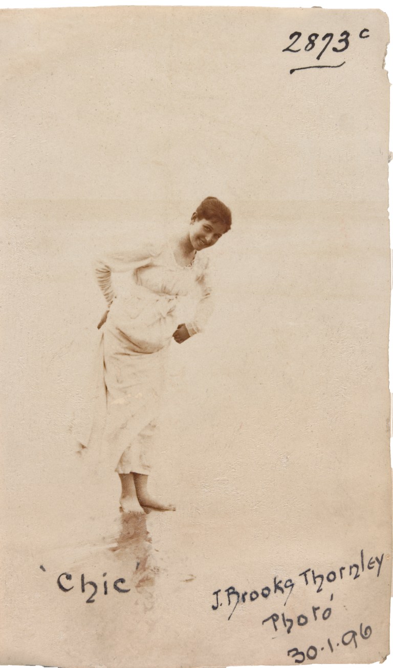 J. Brooks-Thornley 1896 Chic. albumen silver 16 x 11 cm