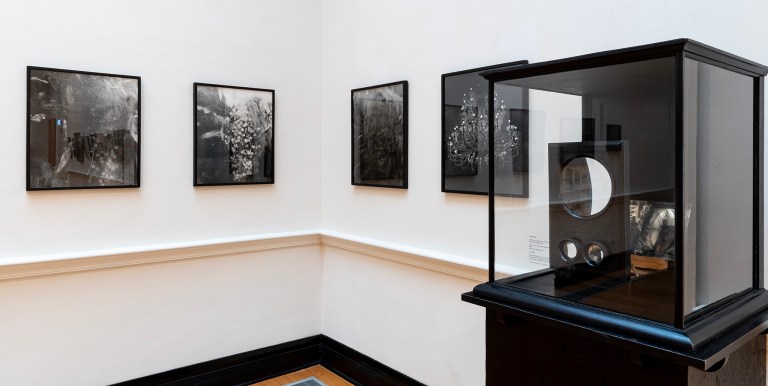 Forcing House with graphoscope_2000pxw